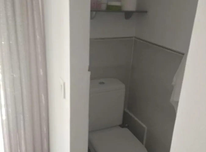 Independiente Con Bano 3* Fuengirola